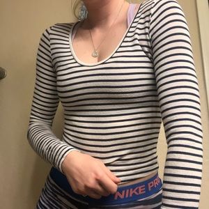 brandy melville long sleeve